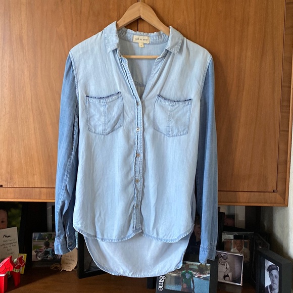 ANTHROPOLOGIE Cloth & Stone Button Down Top - Picture 1 of 5